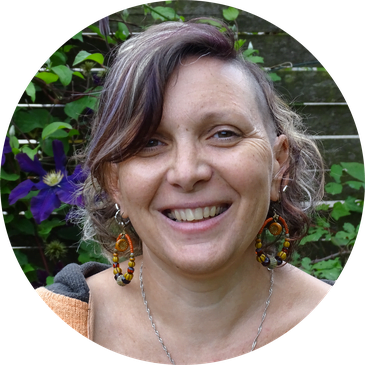 Nathalie Hattais - Thérapeute en hypnose enfants et PNL